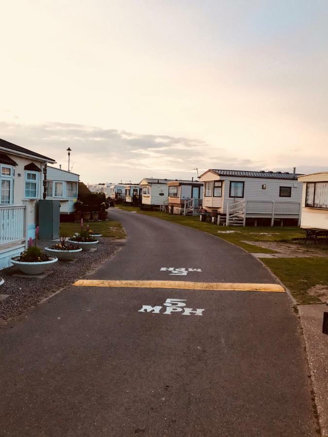 Promenade Caravan Park Hotel Ingoldmells Exterior photo